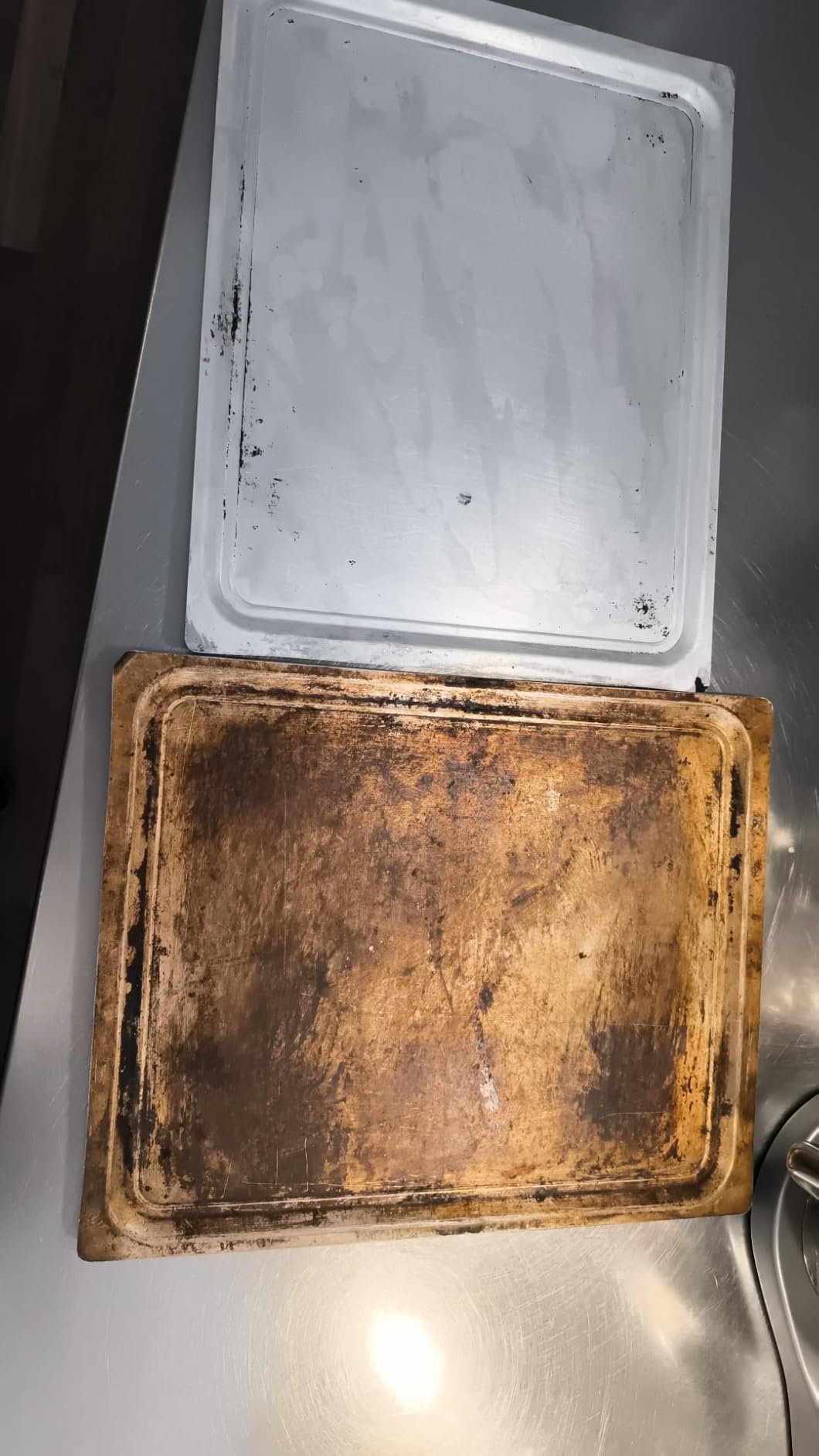 Backofen sieht aus wie neu